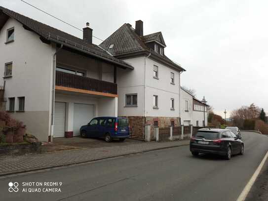 Einfamilienhaus mit riesigen Garten in Hillscheid zu vermieten