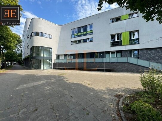 Helle 3. Zimmerwohnung mit Dachterrasse, Loggia und hochwertiger Ausstattung in ruhiger Lage