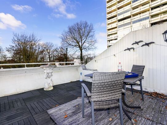 Ein-Raum-Apartment mit großem Westbalkon