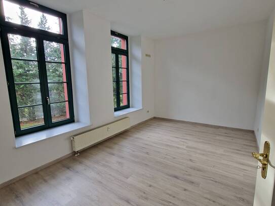 *3-Raumwohnung mit Charme und Terrasse * idyllische Lage * ruhiges Wohnumfeld*