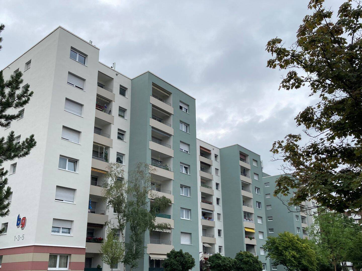                                                               Helle 3-Zimmer-Wohnung mit Aufzug - zentral gelegen                                                       in Viernheim (Bergstraße)