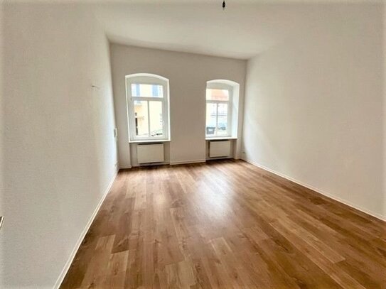 Großzügig geschnittene 3-Zimmer mit Balkon!