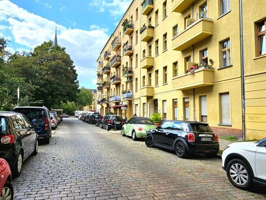 Hauptstadtmakler-Schöne Wohnung in Top-Lage