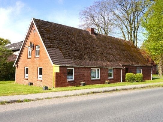 Ebenerdige Wohnfläche, Garage, Diele, kl. Werkstatt - Wohnhaus für die Familie