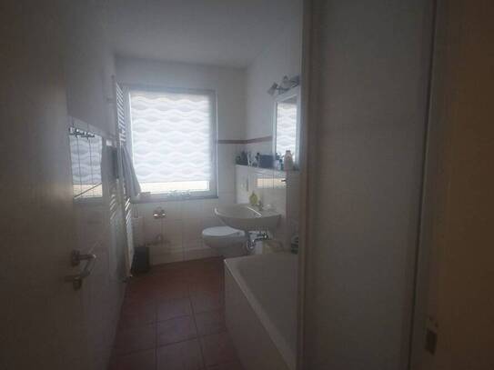 Toll aufgeteilte 3 Zimmerwohnung mit Sonnenbalkon in Krefeld-Gartenstadt