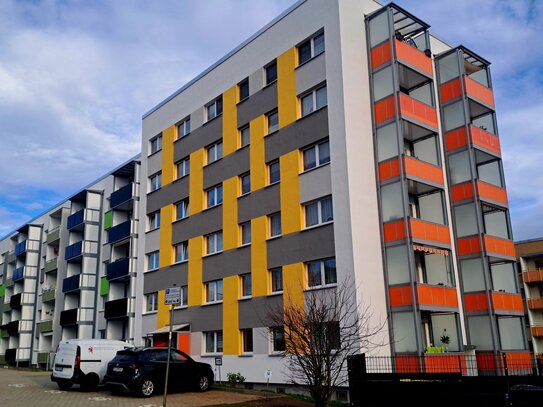 großzügige 2-Zimmer-Wohnung mit Balkon