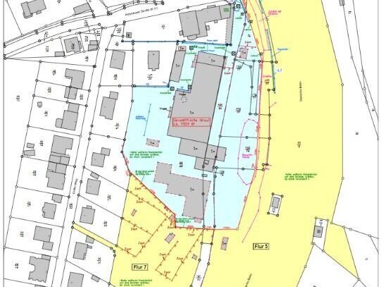 Über 11.559 m² Grundstück offen für jegliche Projekte zu verkaufen ( teils bebaut mit Fabrikhalle und 3-Fam.Haus )