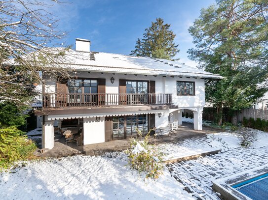 Großzügiges Einfamilienhaus mit behaglichem Landhaus-Flair, Sauna und Außenpool