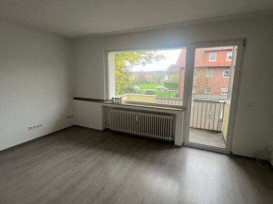 Einziehen und wohlfühlen. Schöne 3-Zimmer-Wohnung mit Balkon und Garage zu vermieten