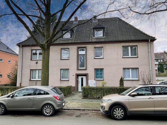 5-FAMILIENHAUS FREISTEHEND IN RUHIGER WOHNLAGE VON GE-BECKHAUSEN. KOMPLETT VERMIETET!