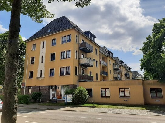 hübsche, kleine Wohnung mit Einbauküche in Pölbitz