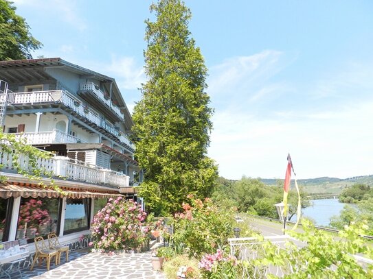 Traben-Tarbach: Mehr Moselblick geht nicht! Hotel/Restaurant in bester Lage!