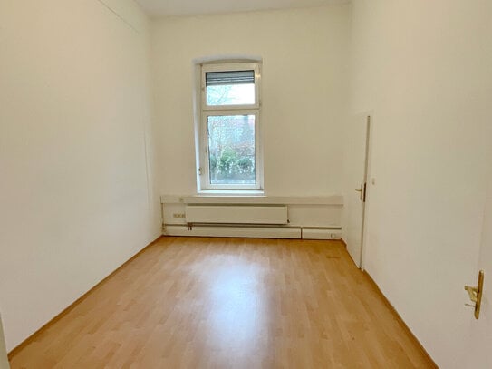 1 Büroraum mit Toilette in Bürogemeinschaft, zentral in Paderborn