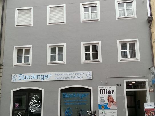 Im Zentrum - im Geschehen! 2-Zimmer Wohnung, auch für Studenten geeignet. Zweibrückenstraße