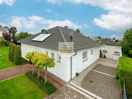 *Wohnen am Wasser: Moderner Bungalow mit herrlichem Garten am Goitzschesee*