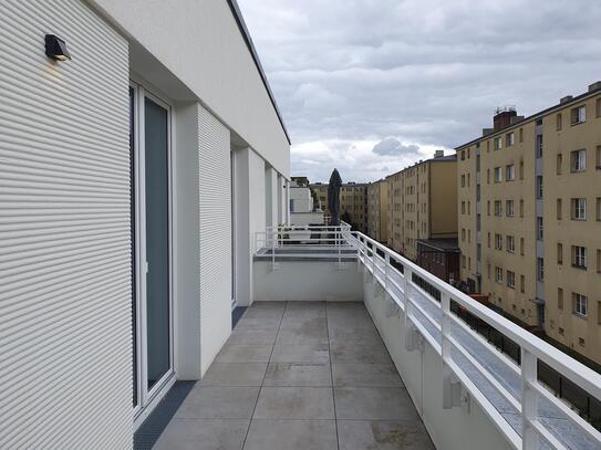 4-Zimmer-Neubauwohnung mit 2 Bädern, EBK und Balkon in Schöneberg