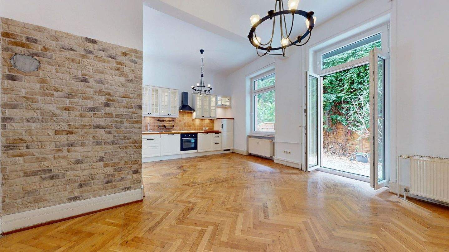 Charmante Altbauwohnung mit Gartenidylle