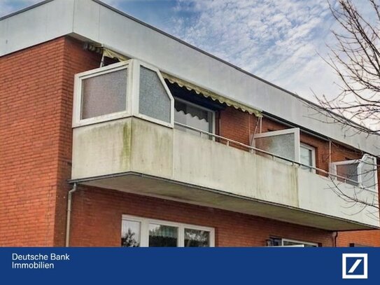 Gut vermietete 2 Zimmer Wohnung mit Balkon, guter Einbauküche, modernisierten Bad und Stellplatz