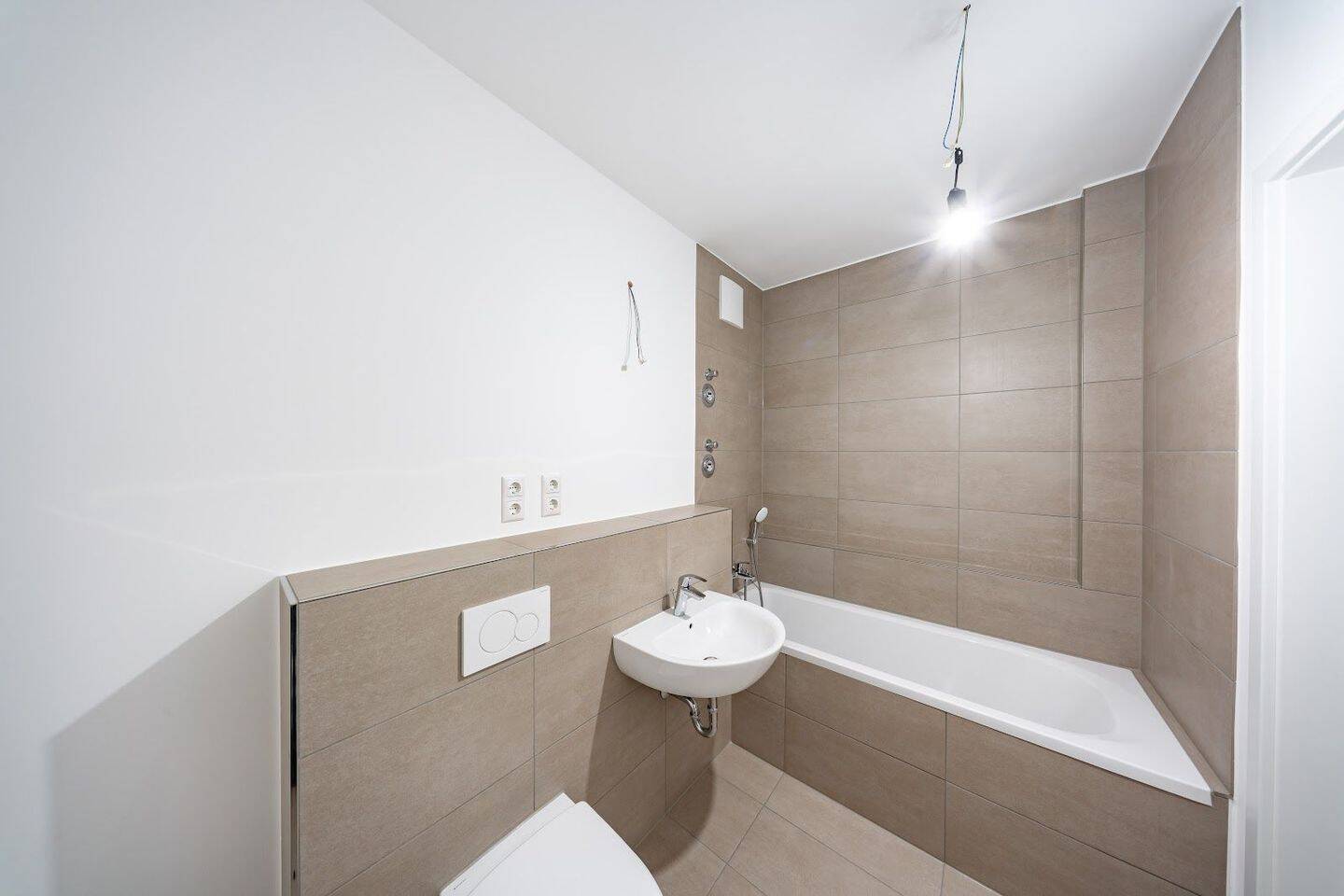 Geräumige Neubauwohnung an der Dahme mit Fußbodenheizung und Balkon mit WBS 160, 180 oder 220 - Photo 1