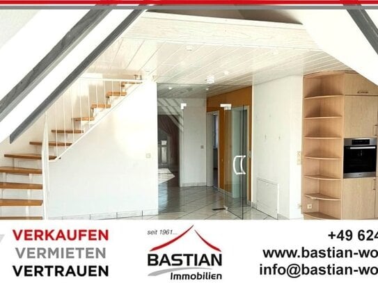 Maisonette meets Dachgeschoss: 4 ½ Zimmer - 120 m² Wfl. - Balk. - off. Grundriss - TG! Leiselheim!