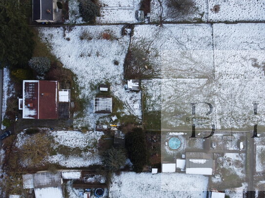 Sanierungsobjekt mit großem Potenzial: Einfamilienhaus mit Traumgrundstück