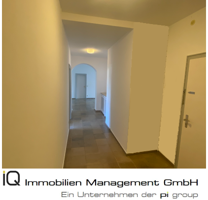 Attraktive 4 Zimmer Wohnung mit großen Balkon in ruhiger und zentraler Lage