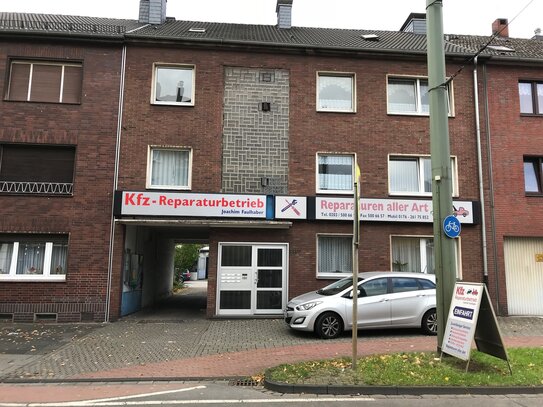 Beeck. 2 Zimmerwohnung mit großem Balkon zu vermieten.