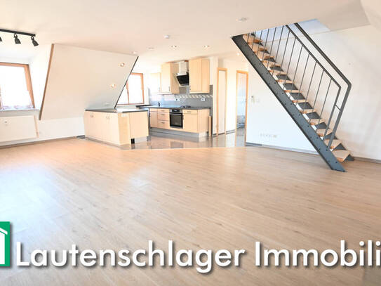 Für das moderne Paar! 4-Zimmer-DG-Wohnung mit großer Dachterrasse in Berg bei Neumarkt/OPf.