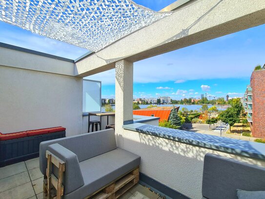 MODERNES TOWNHOUSE MIT EINMALIGEM SEEBLICK AUF DIE RUMMELSBURGER BUCHT