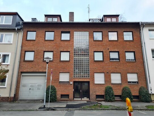 Mehrfamilienhaus nahe der Uni sucht neuen Besitzer - In ca. 800 m Entfernung zum Katzensprung!