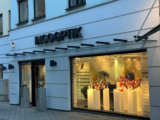 Attraktive Ladenfläche, zentral in der Altstadt von Ingolstadt (derzeit Optiker, Brillengeschäft)