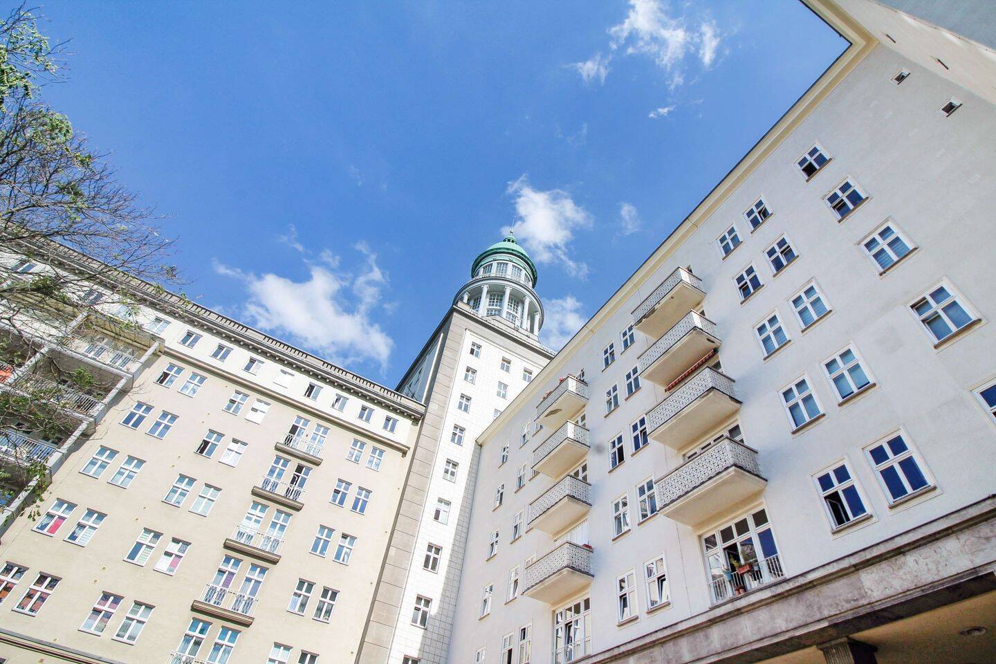 Top Wohnung ideal für 3er WG ++ Bereits Möbliert ++ Erstbezug nach Sanierung - Foto 1