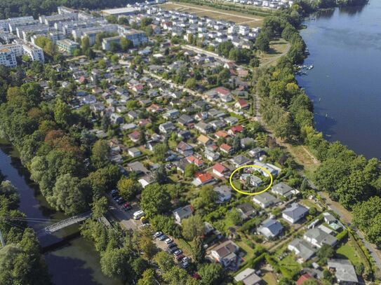 Seltenheitswert: Bungalow mit Bootsliegeplatz auf Pachtland am Tegeler See (Havel)