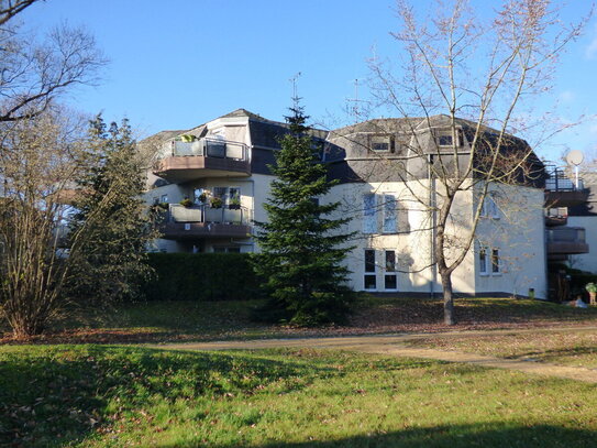 "Kapitalanleger aufgepasst", Großzügig geschnittene Wohnung, nahe dem Lilienthal Park*gr. Balkon*Wannenbad*zzgl. Hobbyr…