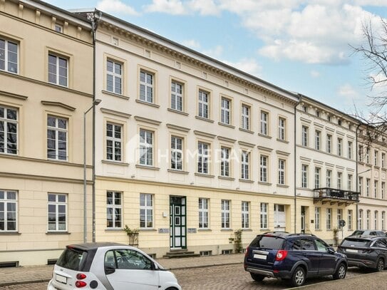 Top-Lage! Schöne Altbauwohnung in begehrter, zentraler Lage | Seenähe | Nah an Altstadt