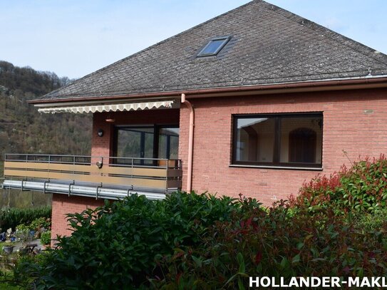 Wunderschönes Mehrfamilienhaus mit Balkon, Garten und herrlicher Aussicht in Bullay