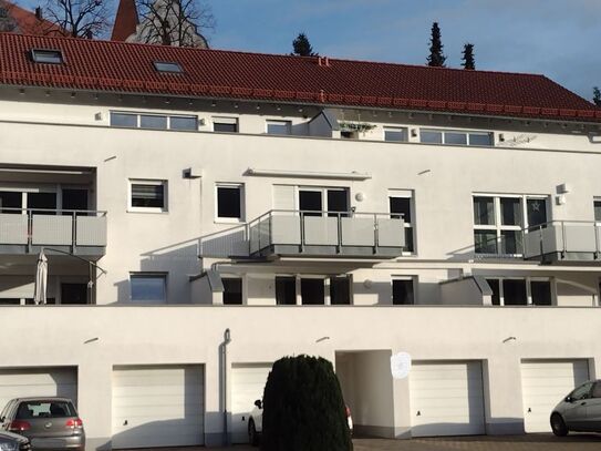 Aalen-Uko: Schicke 2-Zi-Whg mit Balkon u. Stellplatz - ideale Erstimmobilie oder Anlage!