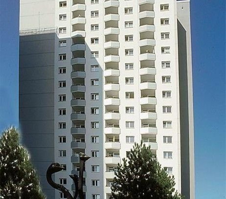 Wohnen und Leben am Großen Garten in einer 2 Raumwohnung mit Balkon