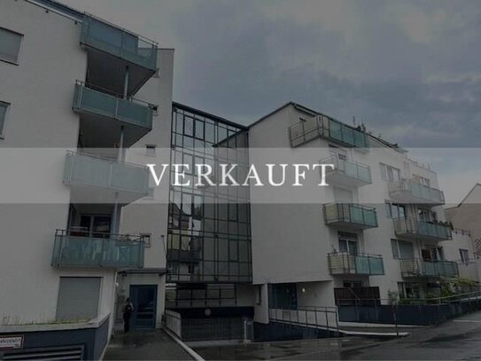 #VERKAUFT# Zentral gelegene 1 Zi. Wohnung mit Balkon und Tiefgaragenstellplatz.