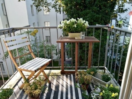 Gute Lage, Wohnküche, Balkon …