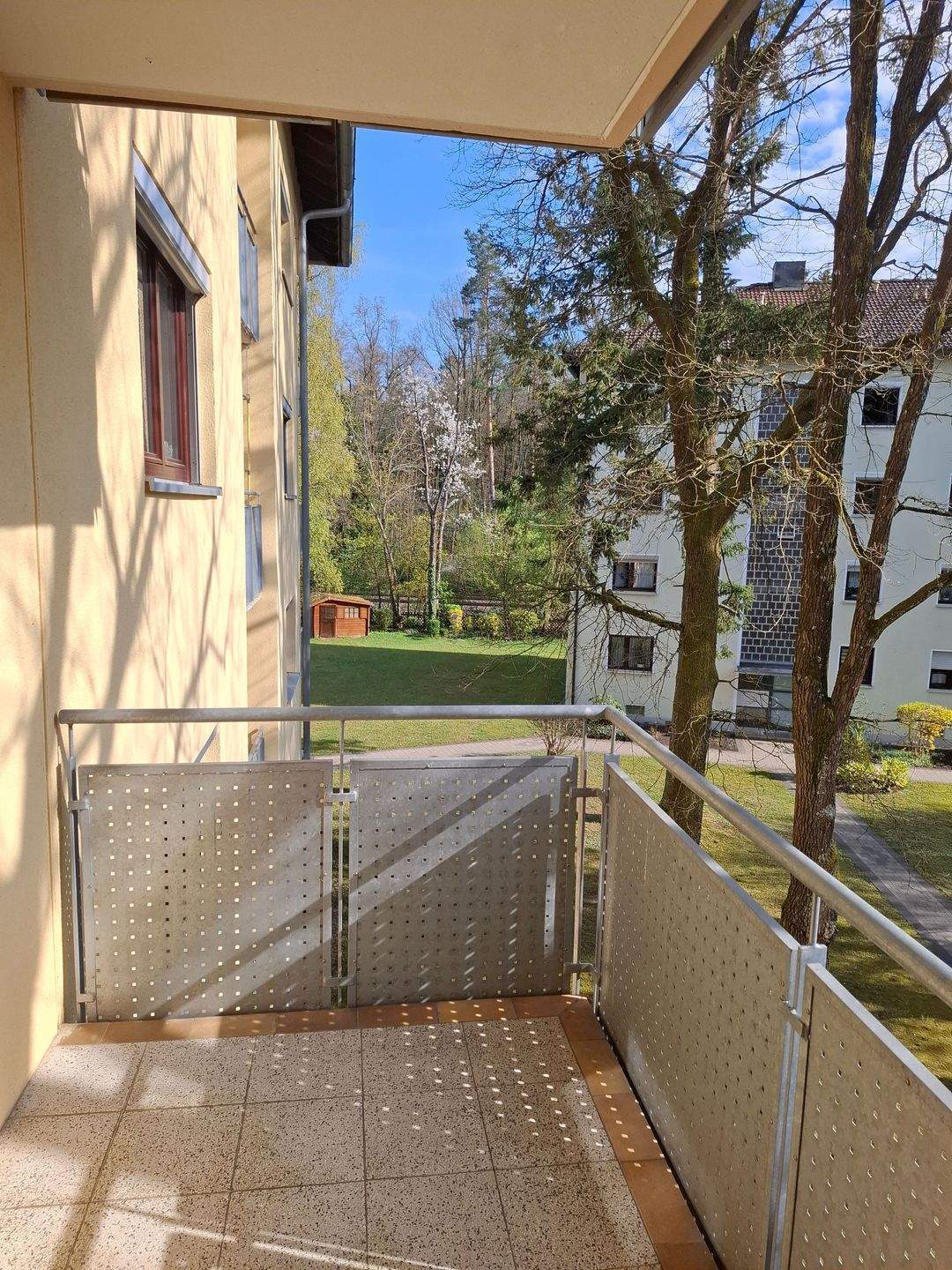                                                               gepflegte Wohnung mit EBK und Balkon                                                       in Pegnitz (Bayreuth)