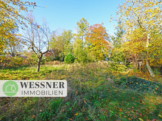 Schönes Baugrundstück mit Südausrichtung für 2 Häuser - direkt am Feld, ruhige Lage und S-Bahn-Nähe