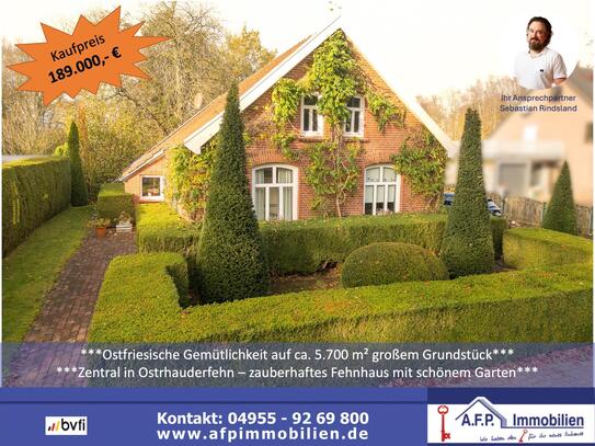 ***Einfamilienhaus - zentral gelegen - auf ca. 5.700 m² großem Grundstück***