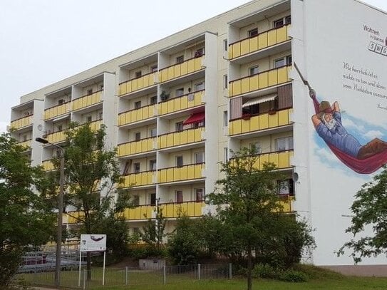 Senioren aufgepasst - Erstbezug nach Sanierung- 2 Raumwohnung