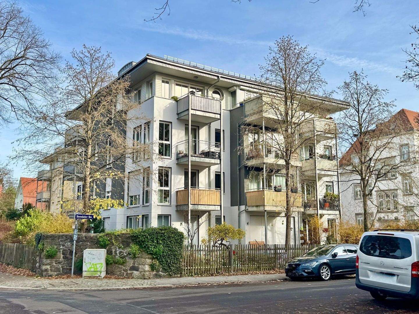 Vermietete 3,5-Zimmer-Maisonette-Wohnung! Balkon! EBK! Aufzug!