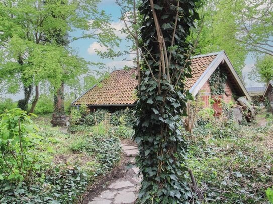 Gestaltbares Schmuckstück mit großem Garten und viel Potential in Schwicheldt