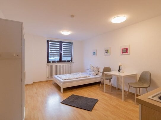 VERMIETUNG (auch KURZZEITVERMIETUNG) WE-NR: 16 - MODERNE 1-ZIMMER-CITY-WOHNUNG IM HOFER ZENTRUM