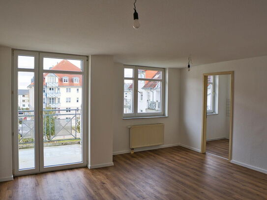 schöne helle Wohnung mit Balkon in Lindenberg Süd frisch renoviert