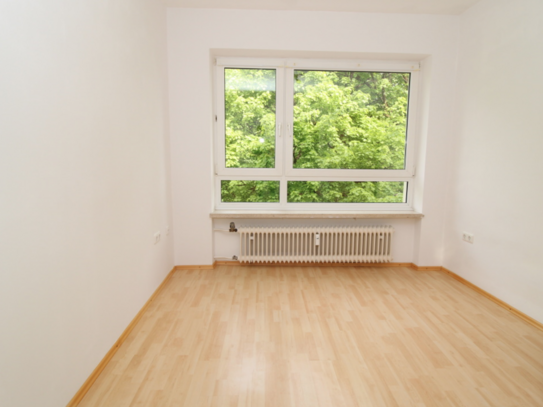 Helle 1-Zimmer-Dachgeschoss-Wohnung