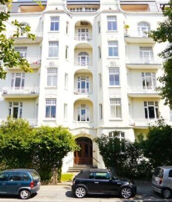 Wunderschönes Penthouse über den Dächern von Hamburg mit Blick auf die Außenalster.